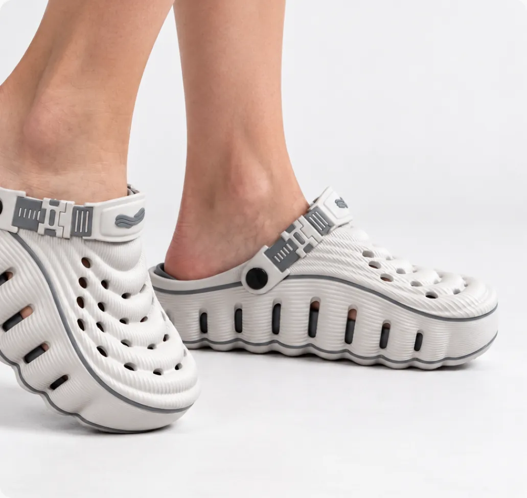 RESTORE Clogs Fit Guarantee